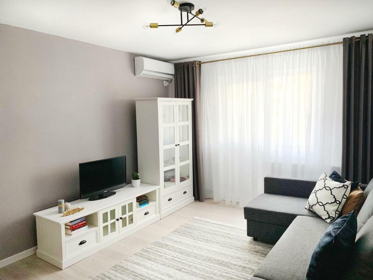 Apartment Mhc Quiet Deluxe Near Downtown - Free Parking Brasov